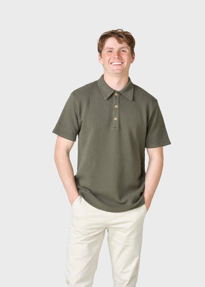 Klitmøller Collective ApS Banks polo tee T-Shirts Olive