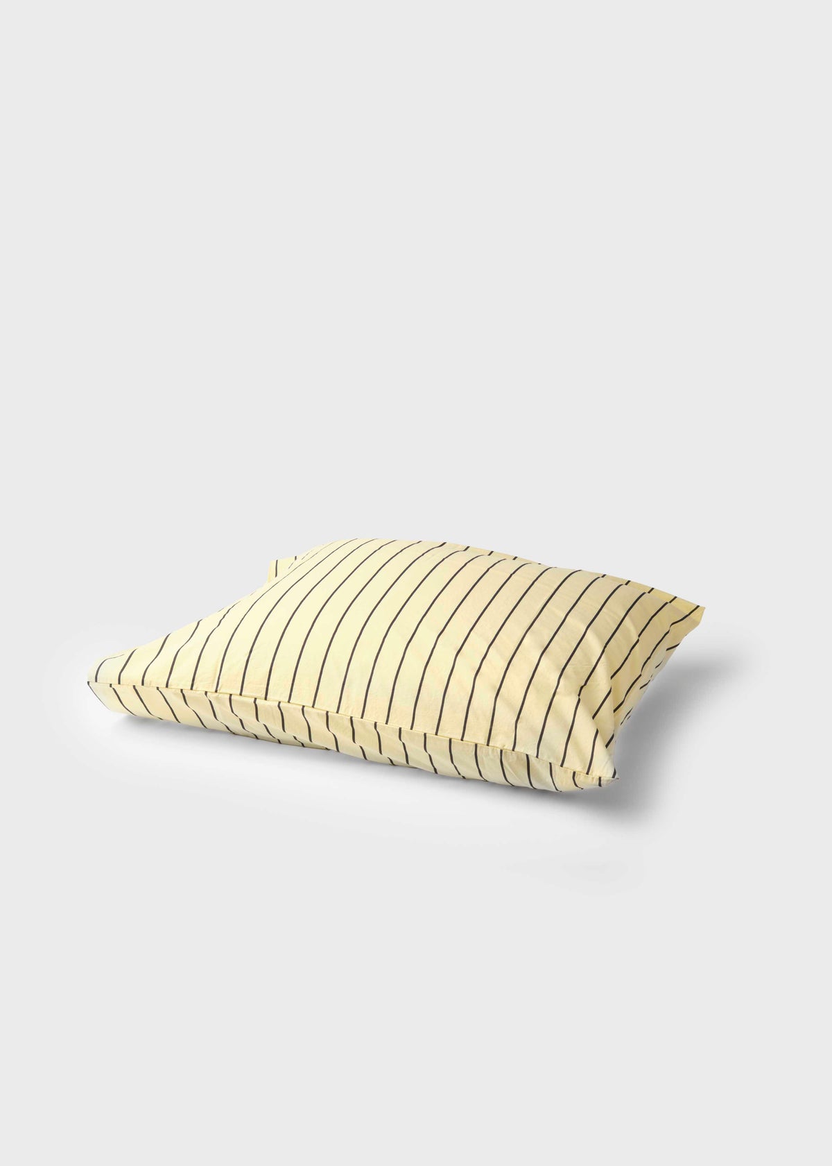 Klitmøller Collective Home Bed set - Striped - 140 x 220 + 80 x 80 Textiles Lemon sorbet/navy