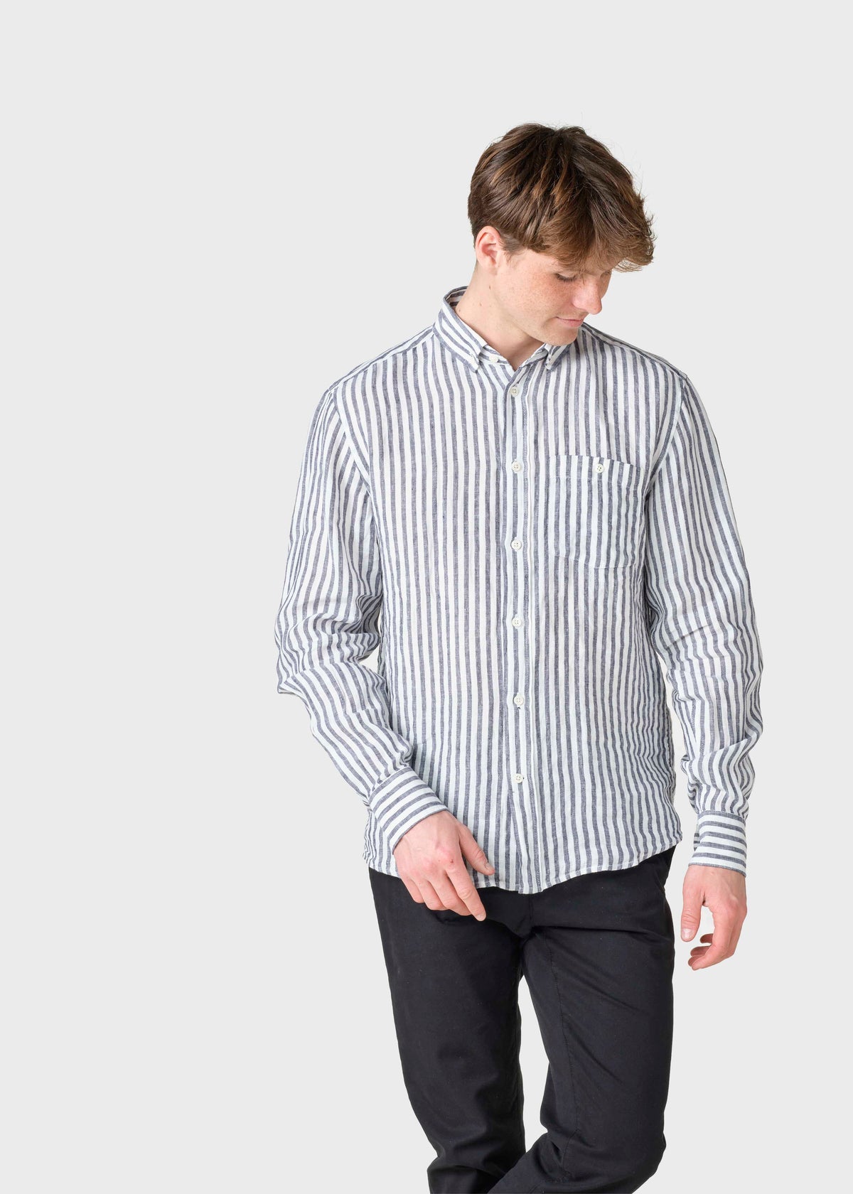 Klitmøller Collective ApS Dennis striped shirt Shirts Cream/navy