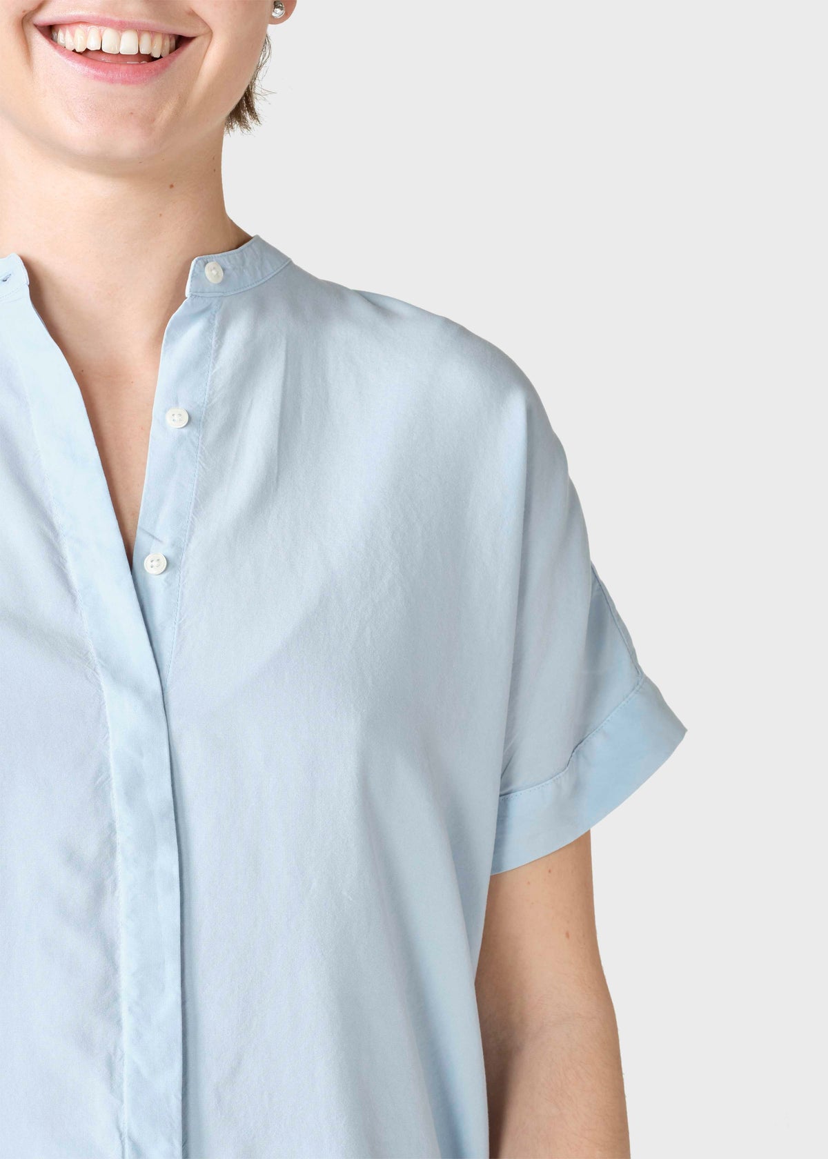 Klitmøller Collective ApS Li shirt Shirts Light blue