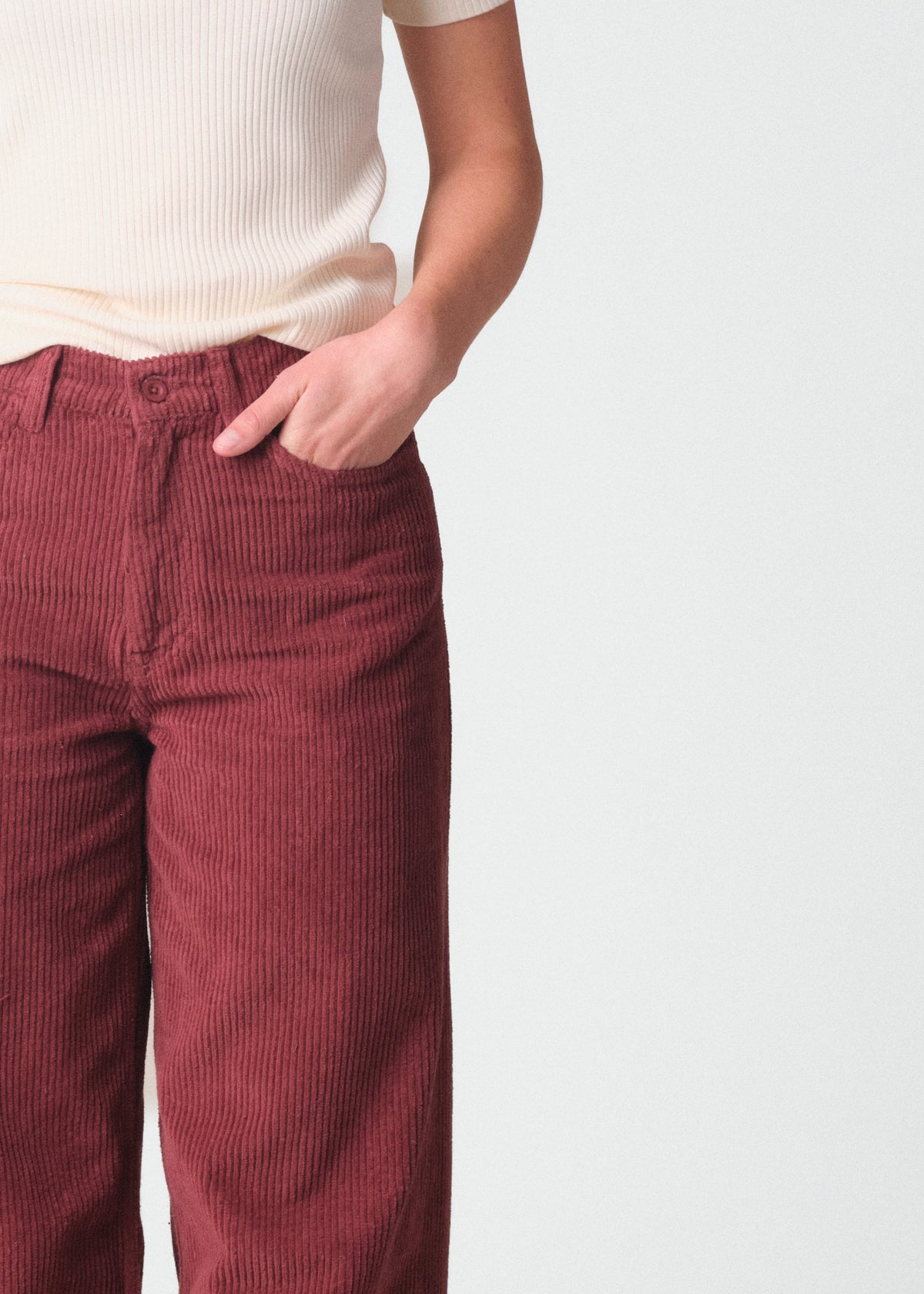 Klitmøller Collective ApS Amelia cord pants GOTS Pants Burgundy