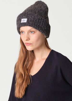 Klitmøller Collective ApS Alpaca beanie Beanies Black melange