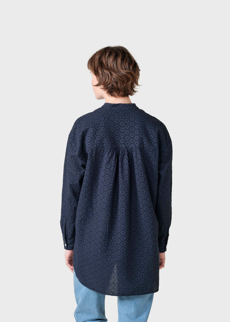 Klitmøller Collective ApS Bente embroidery shirt Shirts Navy