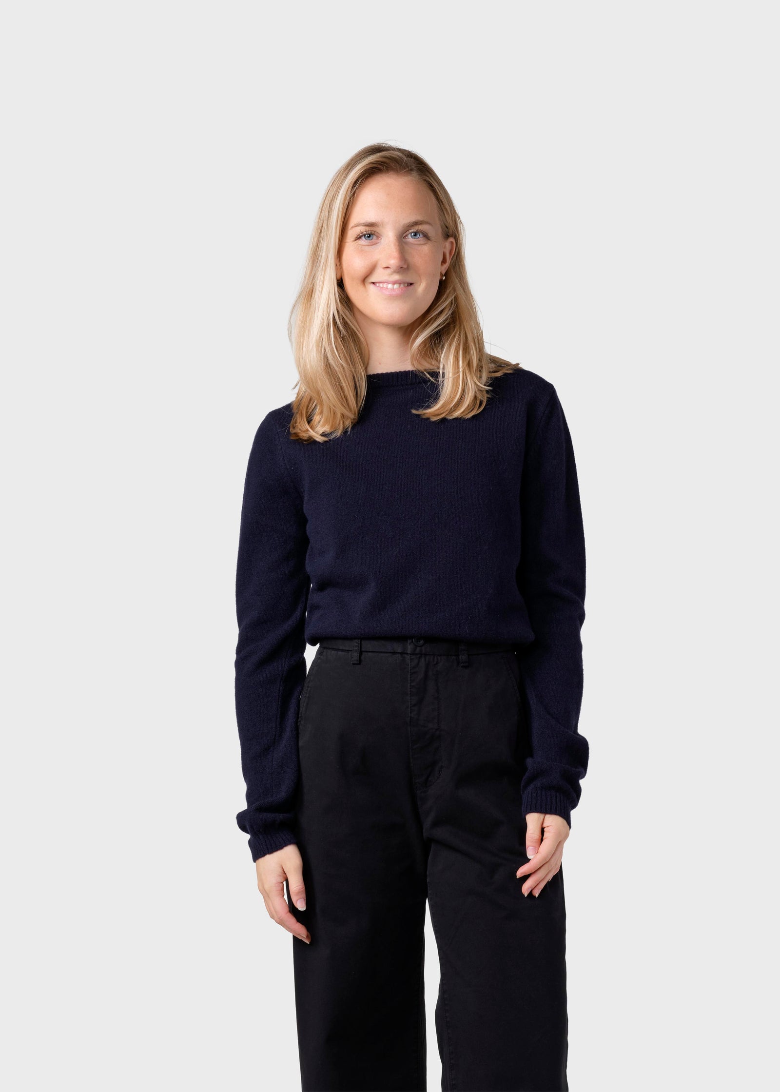 Daniella knit Navy klitmollercollective