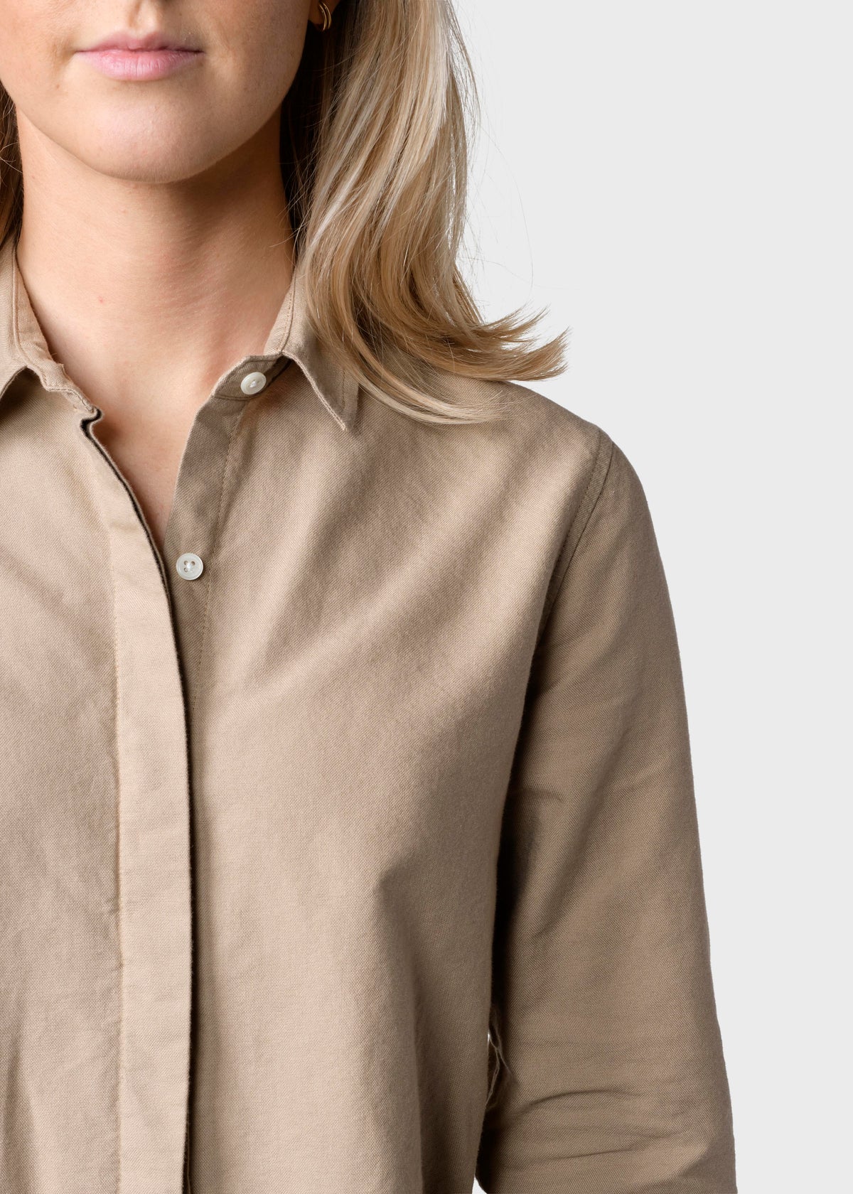 Klitmøller Collective ApS Julie shirt Shirts Sand