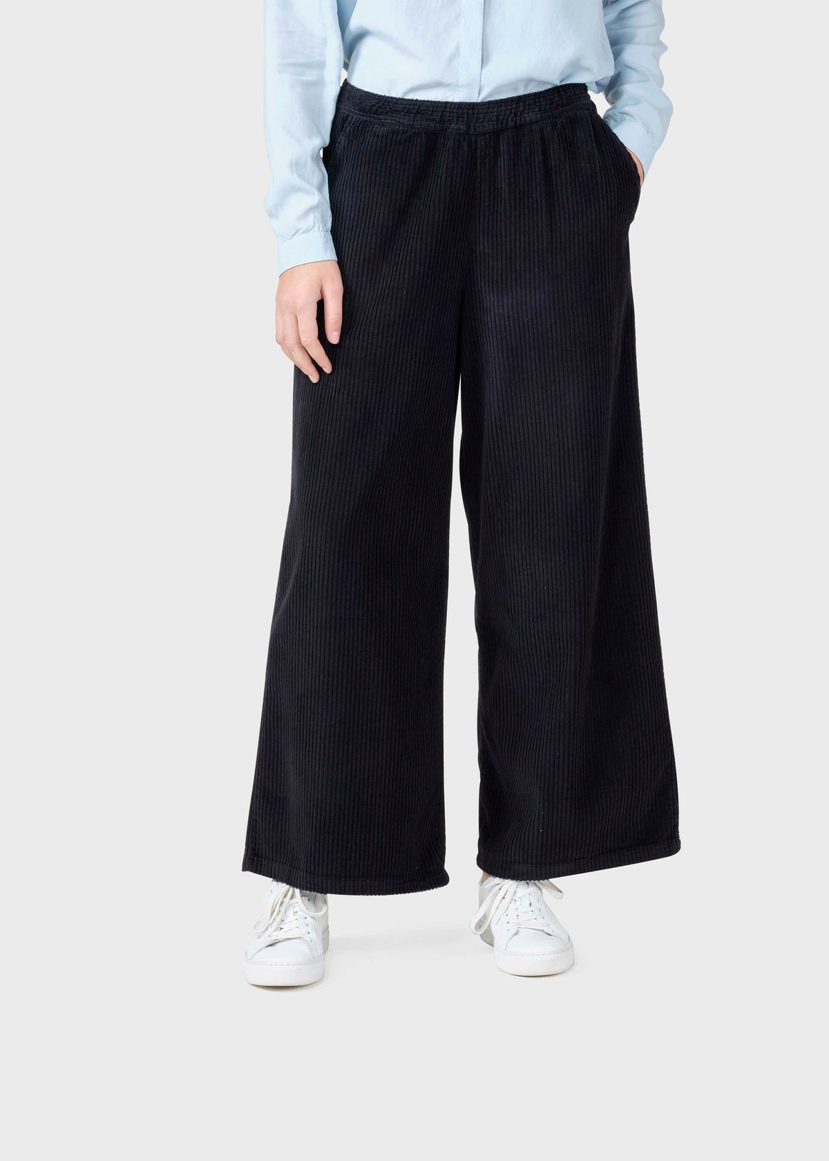 Klitmøller Collective ApS Kaja cord pants GOTS Pants Black