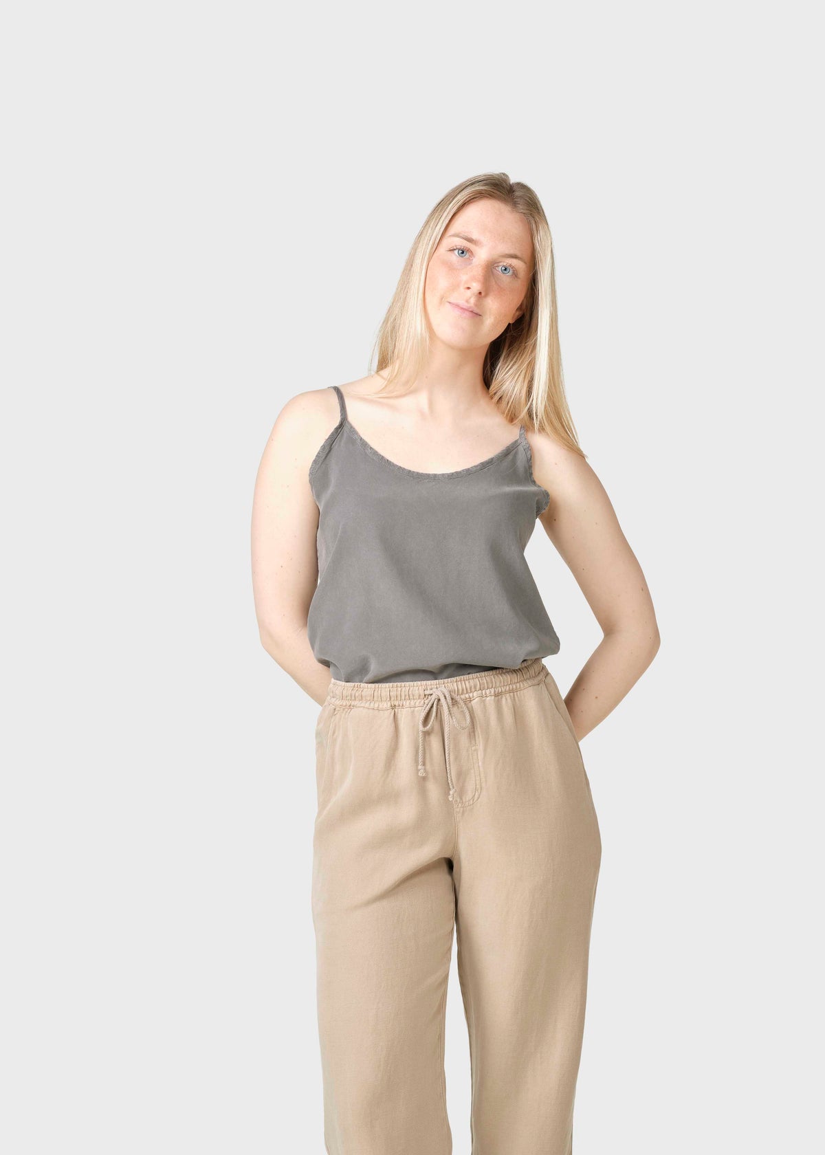 Klitmøller Collective ApS  Lili tank top T-Shirts Taupe