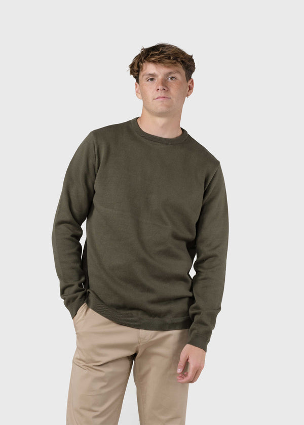 Klitmøller Collective ApS Mens basic cotton knit Knitted sweaters Olive