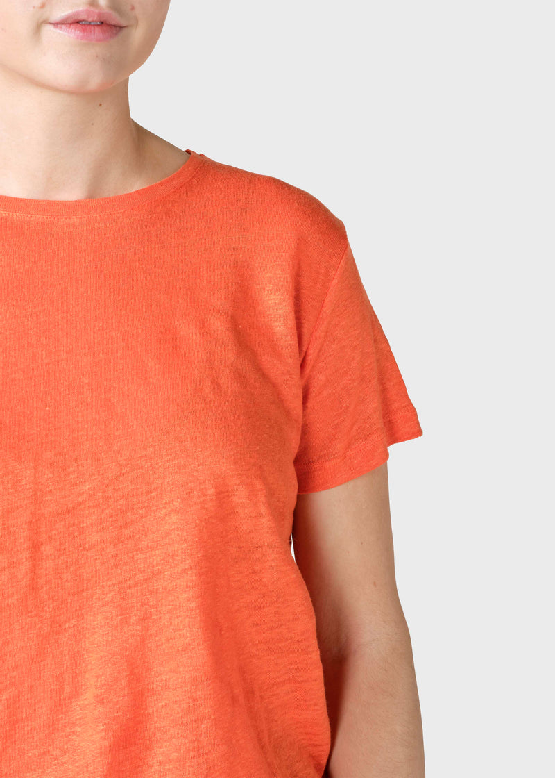 Klitmøller Collective ApS Rikke linen tee T-Shirts Mandarin
