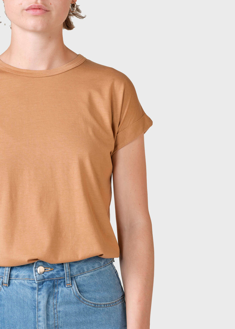 Klitmøller Collective ApS Sigrid tee T-Shirts Camel