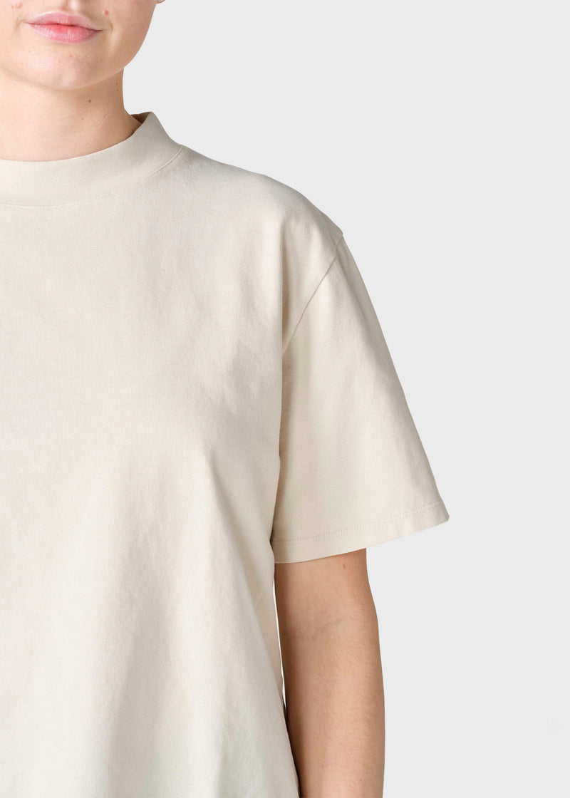 Klitmøller Collective ApS Uma mock tee T-Shirts Pastel sand
