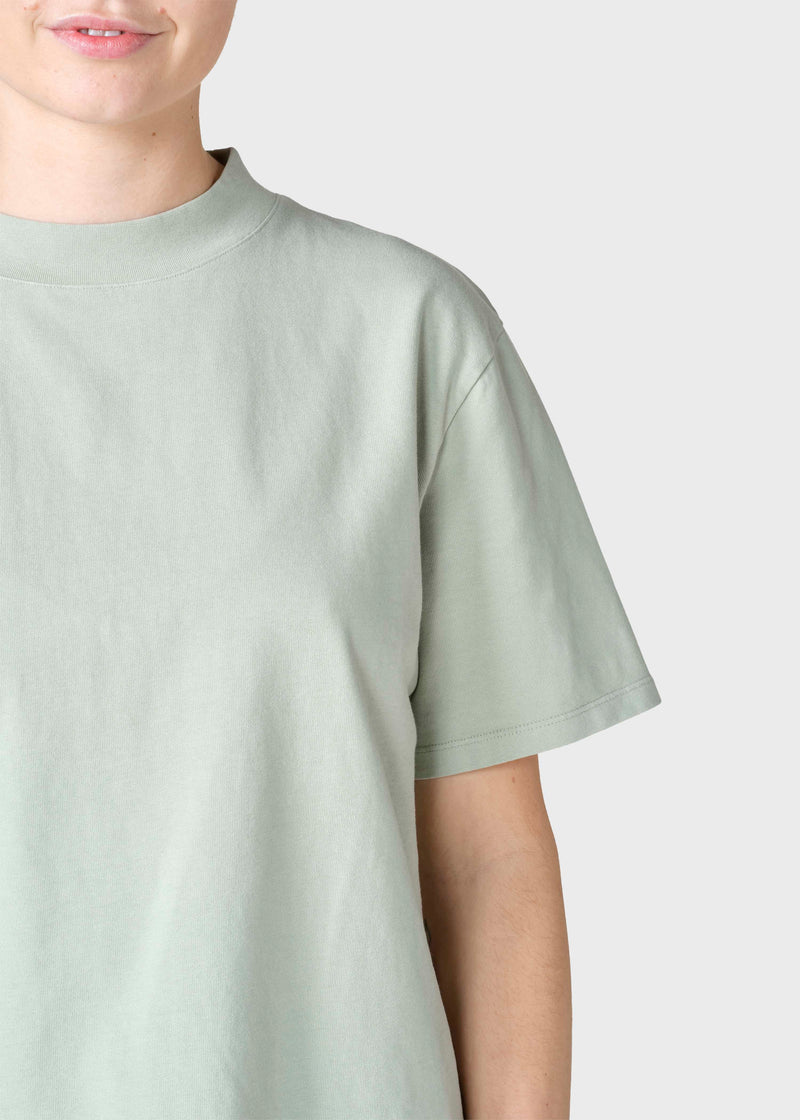 Klitmøller Collective ApS Uma mock tee T-Shirts Sage
